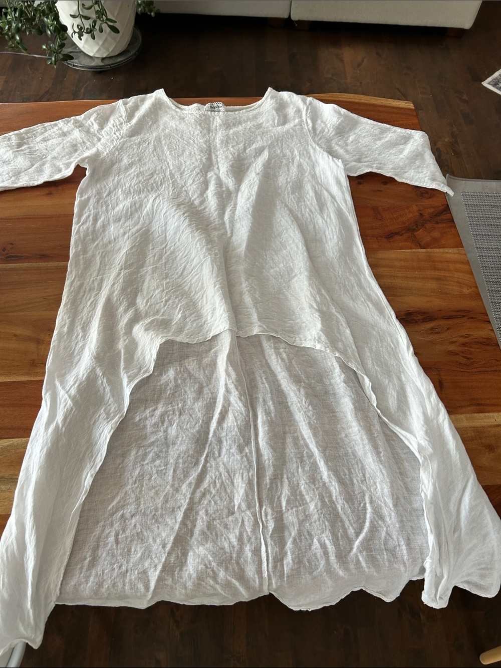 Helga May New Zealand Brand Pure White Linen Layering Piece measures medium